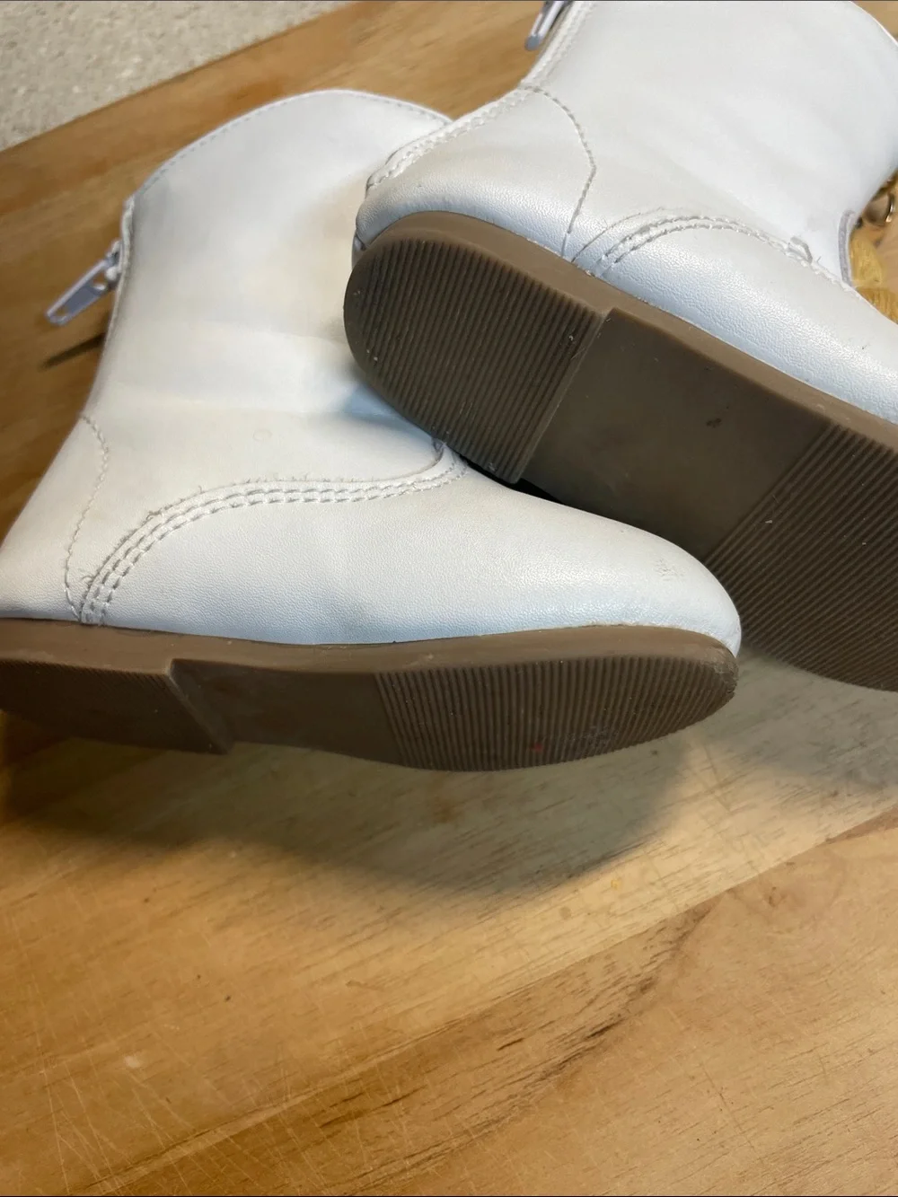 White toddler Mardi Gras Tassel Boots -